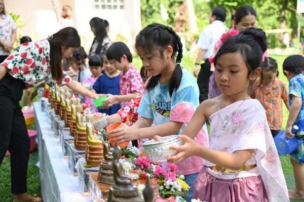 ประเพณีสงกรานต์ศูนย์พัฒนาเด็กปฐมวัย